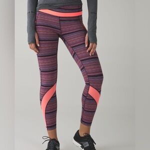 Lululemon Inspire Tight II
Space Dye Twist Naval Blue Very Light Flare